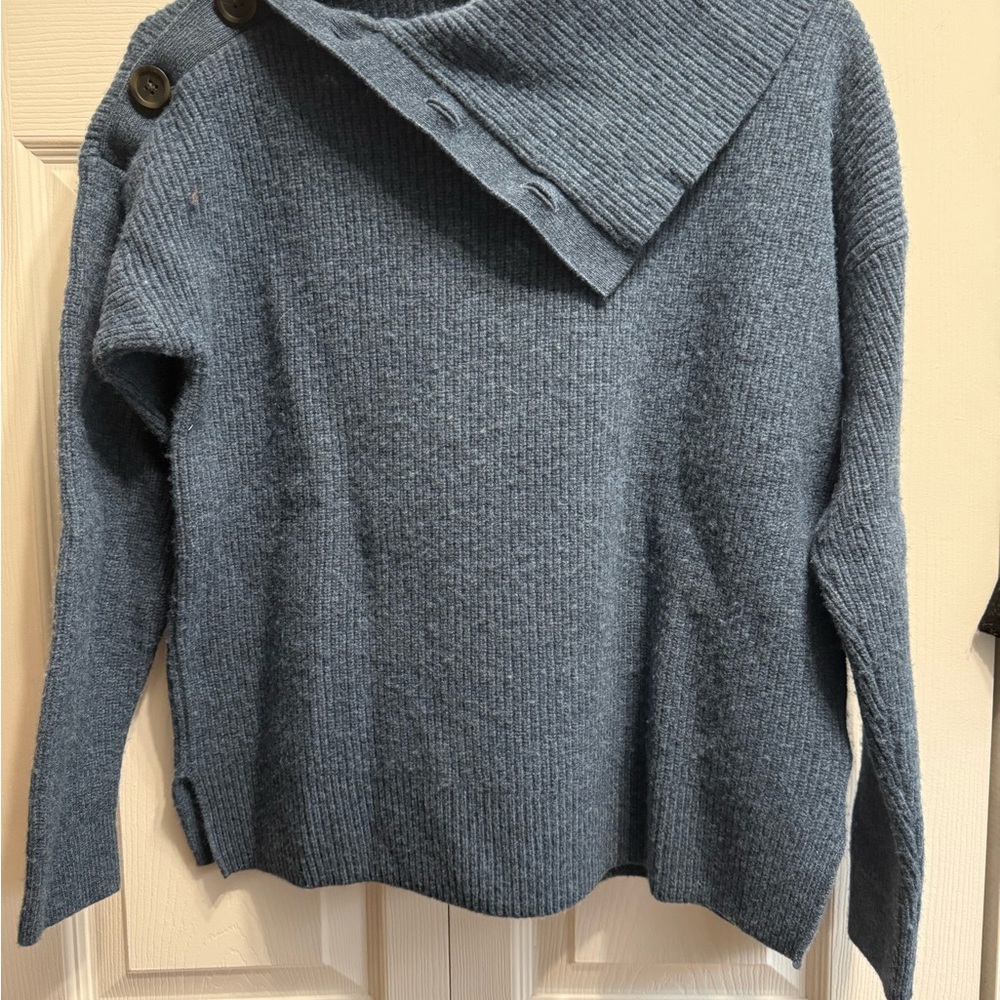 Madewell brand Blue Cowl Neck Sweater size medium